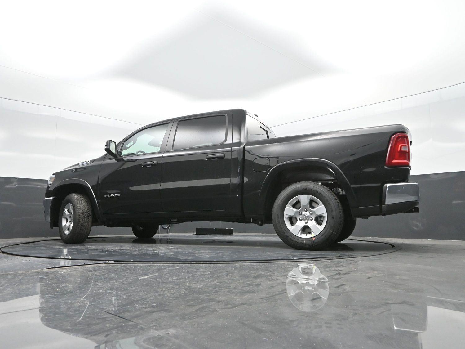 New 2026 Diamond Black Crystal Pearlcoat Ram Big Horn image 34