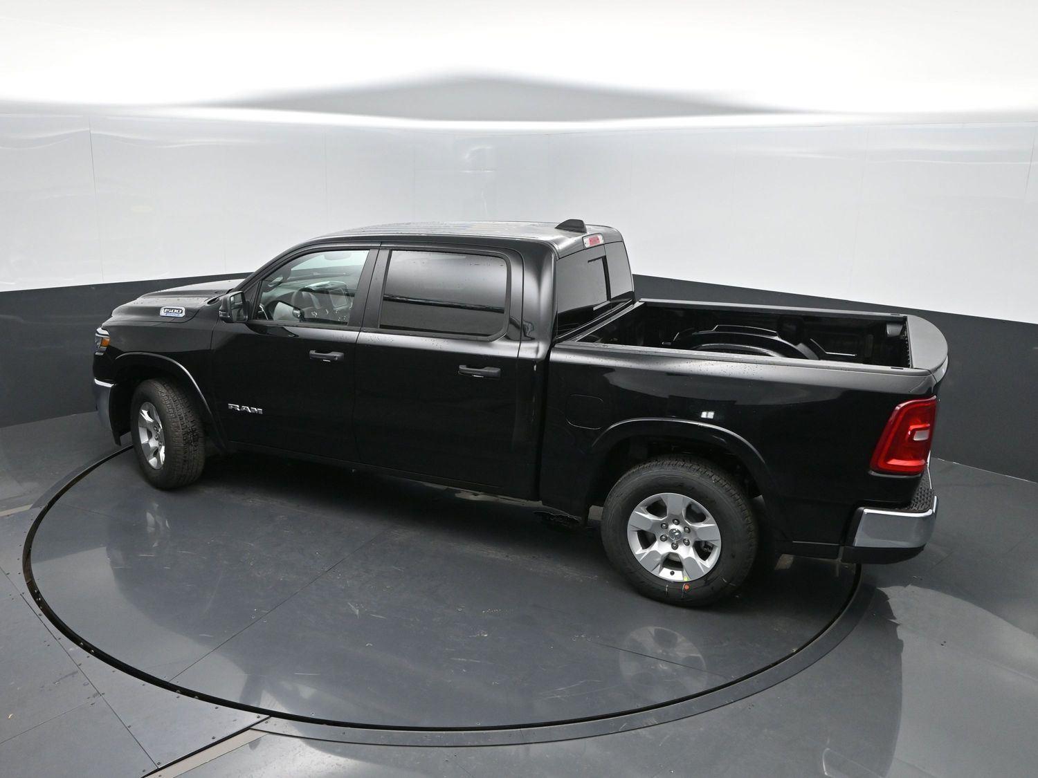 New 2026 Diamond Black Crystal Pearlcoat Ram Big Horn image 38