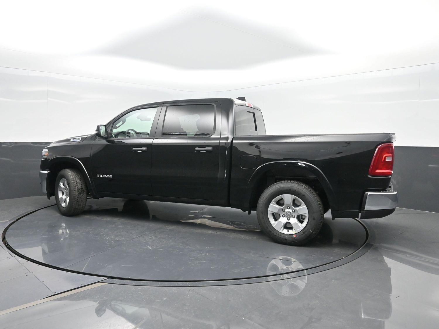 New 2026 Diamond Black Crystal Pearlcoat Ram Big Horn image 41