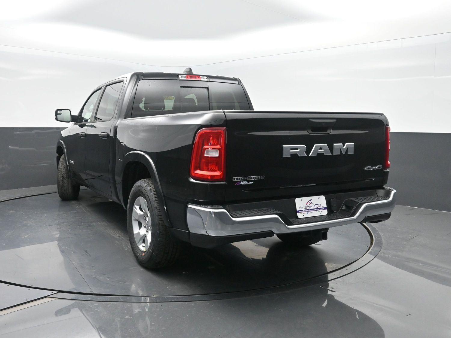 New 2026 Diamond Black Crystal Pearlcoat Ram Big Horn image 43