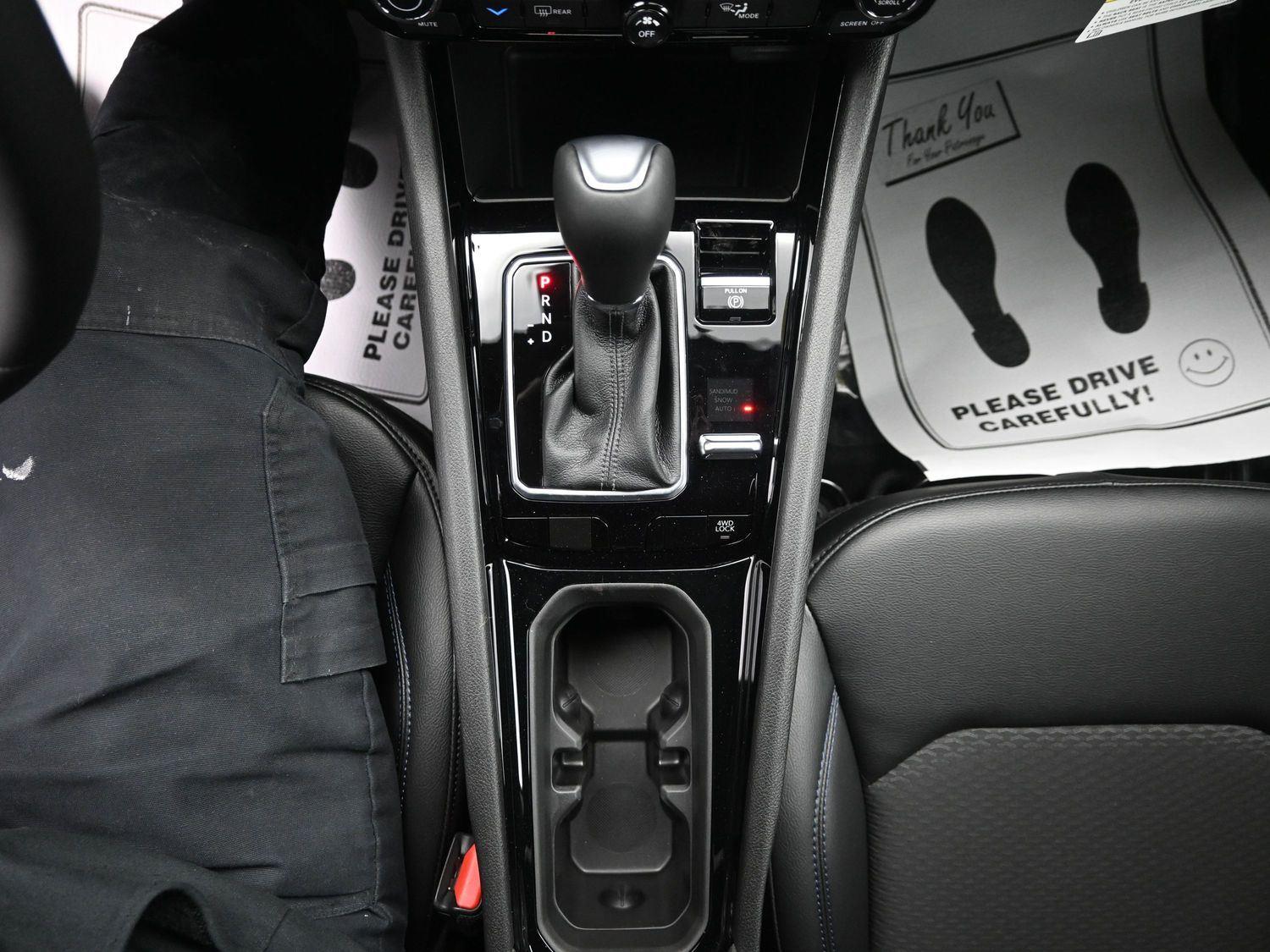 New 2026 Red Hot Pearlcoat Jeep Latitude image 24