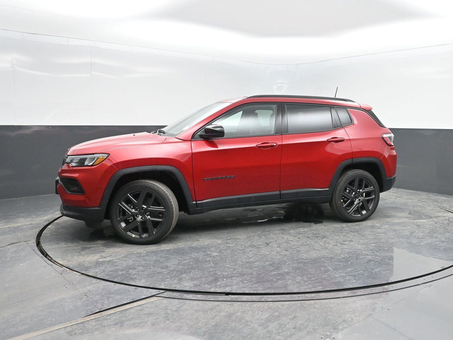 New 2026 Red Hot Pearlcoat Jeep Latitude image 34