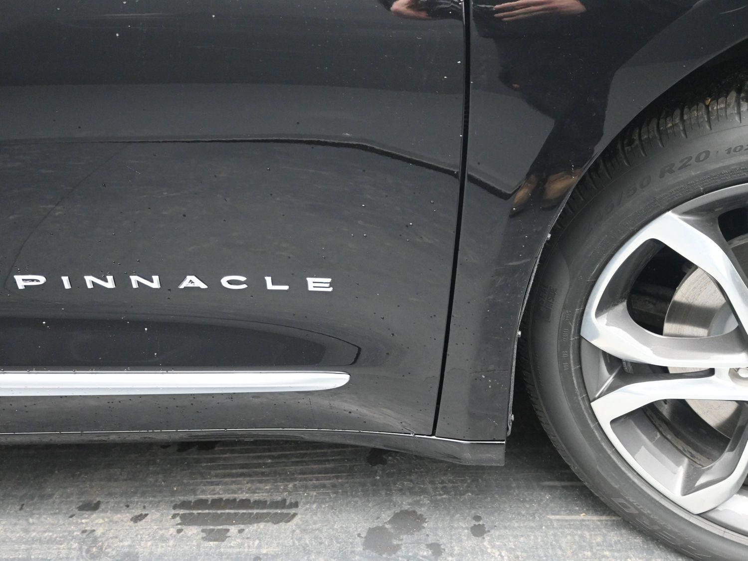 New 2026 Diamond Black Crystal Pearlcoat Chrysler Pinnacle image 6