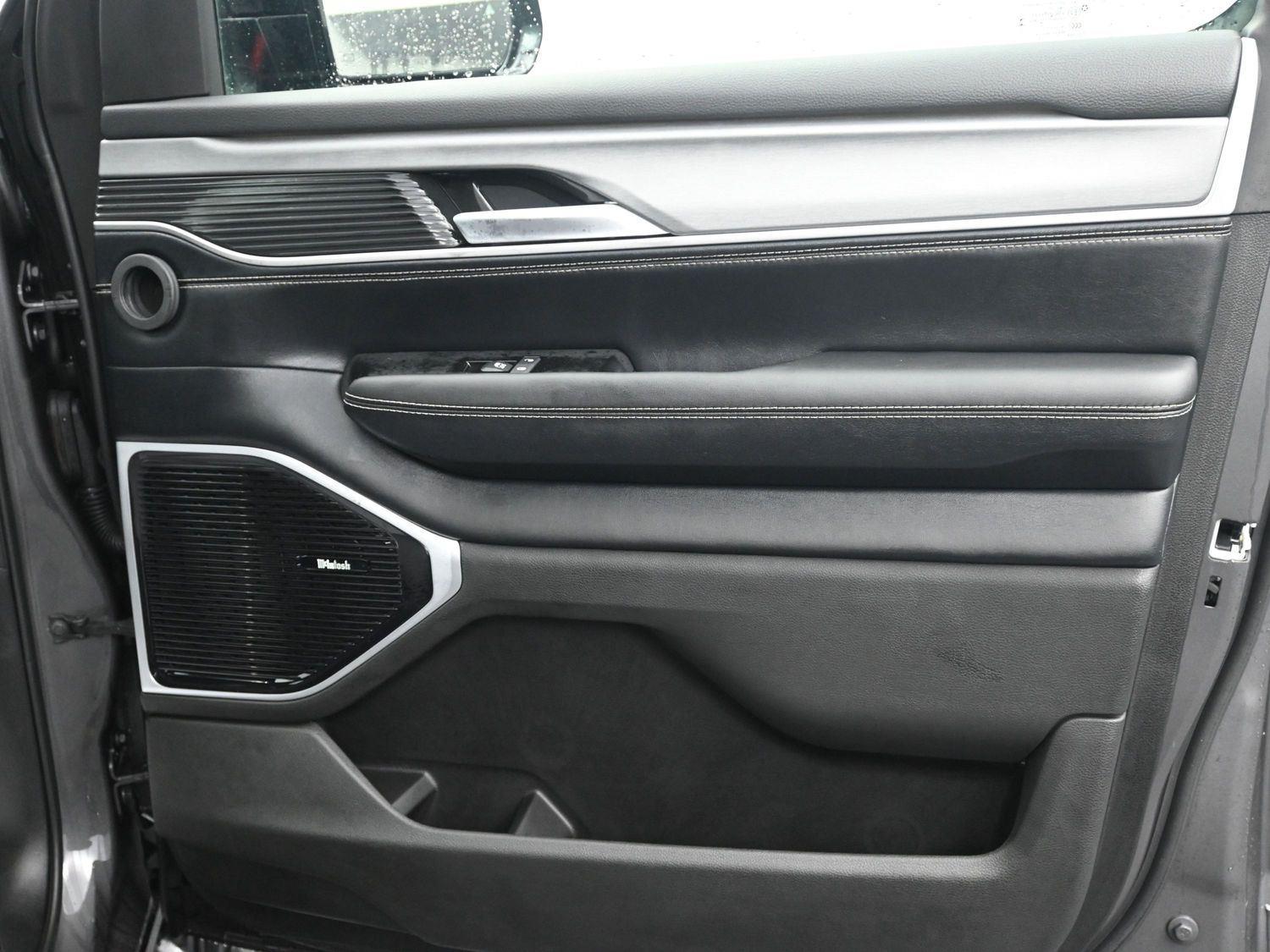 New 2026 Baltic Gray Metallic Clearcoat Jeep Limited Reserve image 7