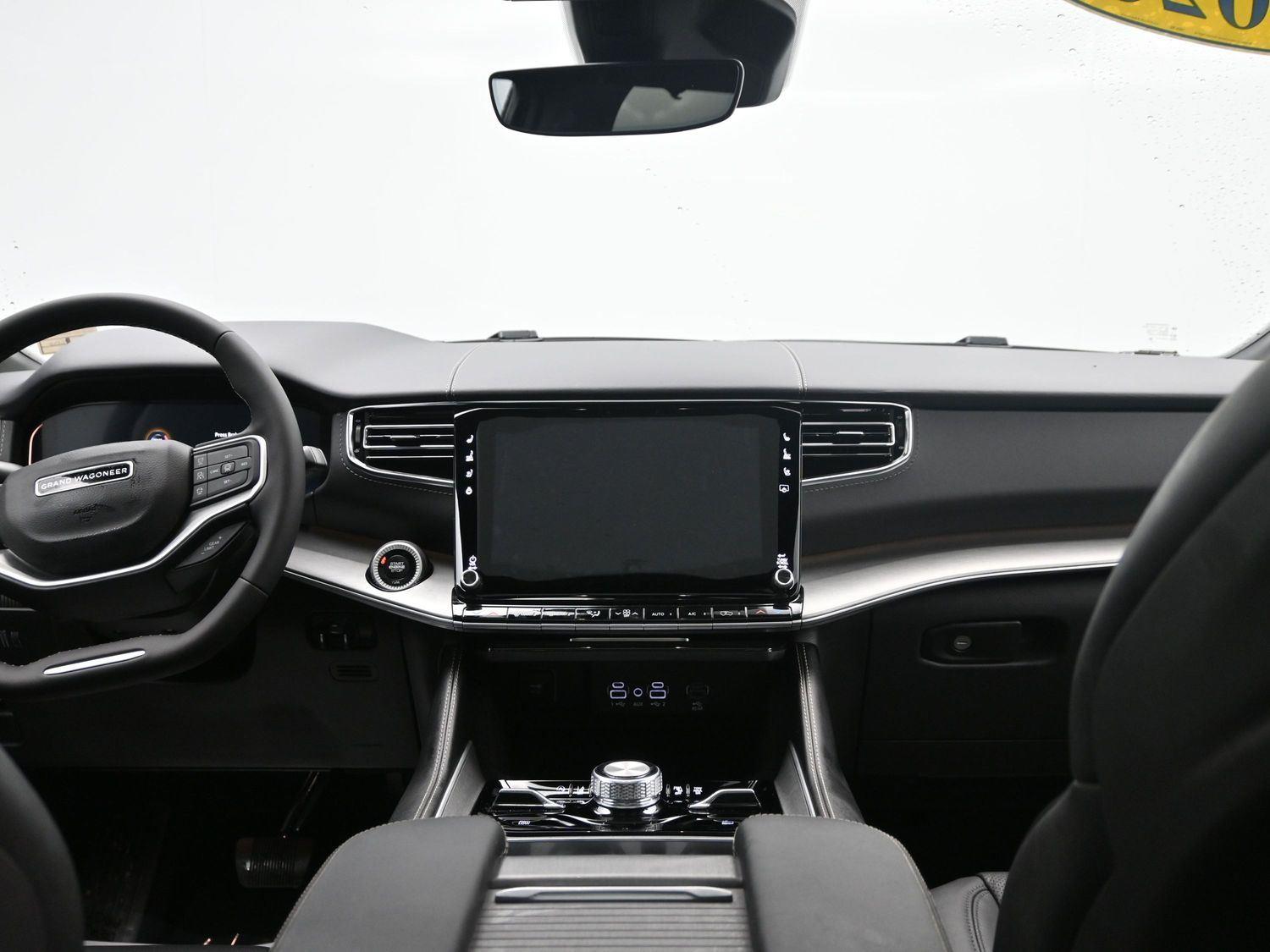 New 2026 Baltic Gray Metallic Clearcoat Jeep Limited Reserve image 15