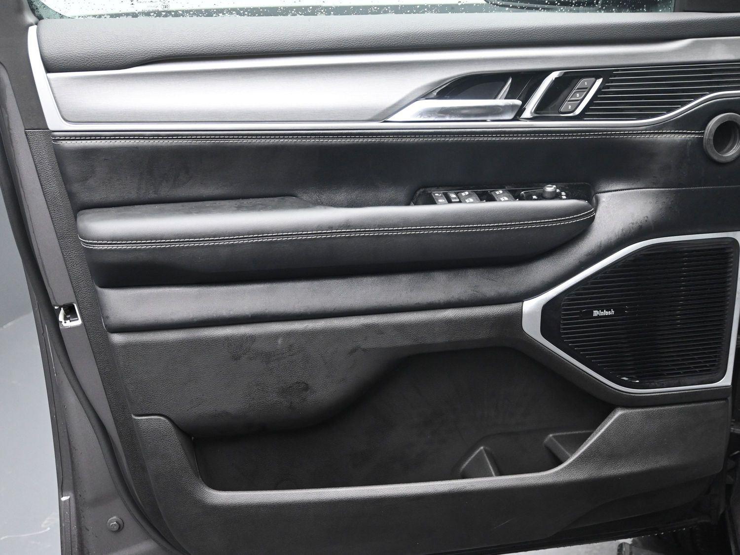 New 2026 Baltic Gray Metallic Clearcoat Jeep Limited Reserve image 19