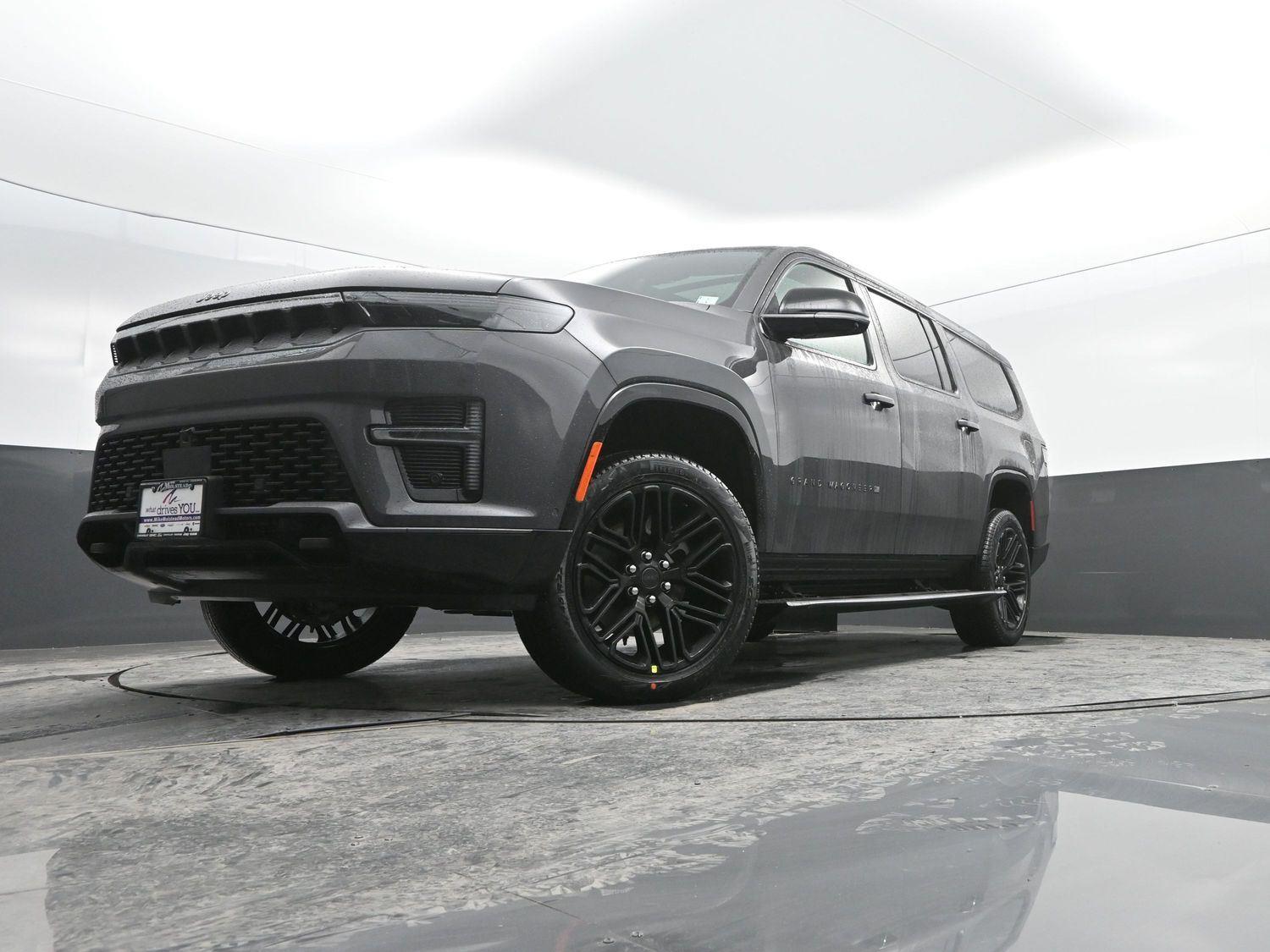 New 2026 Baltic Gray Metallic Clearcoat Jeep Limited Reserve image 48