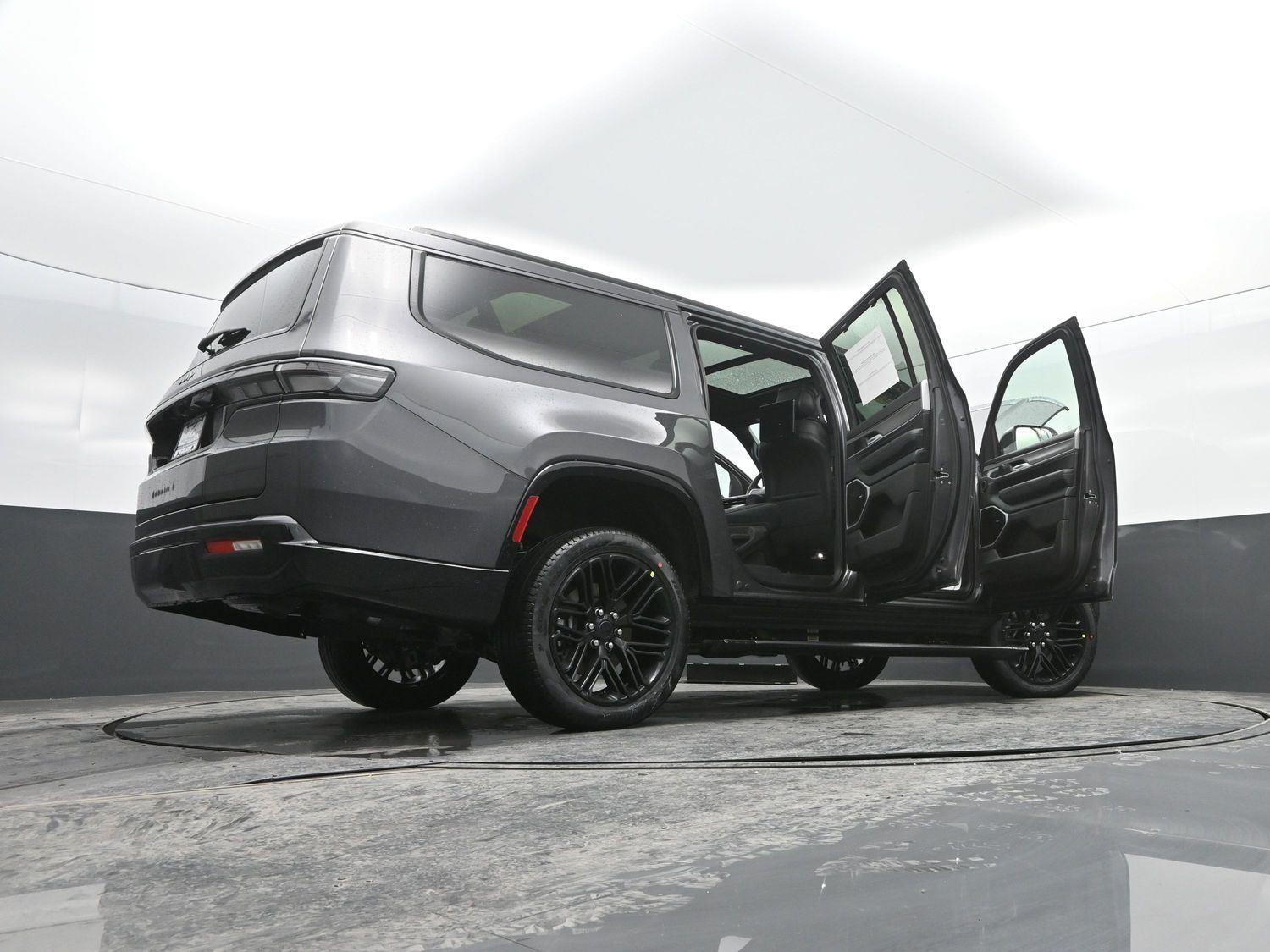 New 2026 Baltic Gray Metallic Clearcoat Jeep Limited Reserve image 53