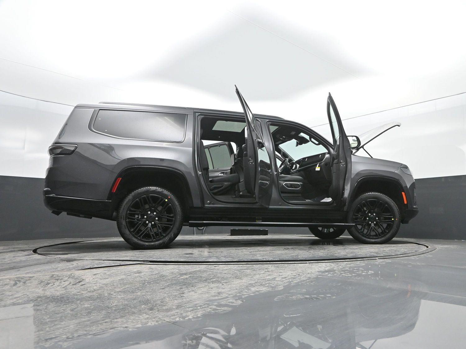 New 2026 Baltic Gray Metallic Clearcoat Jeep Limited Reserve image 55