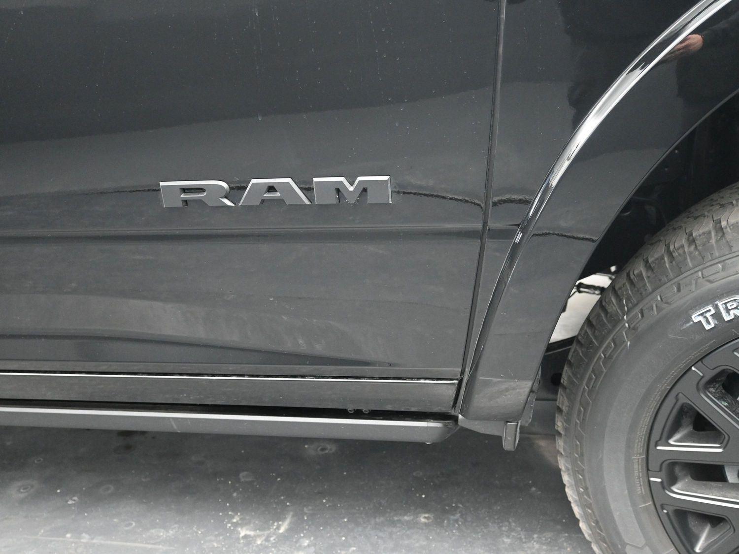 New 2026 Diamond Black Crystal Pearlcoat Ram Limited image 8