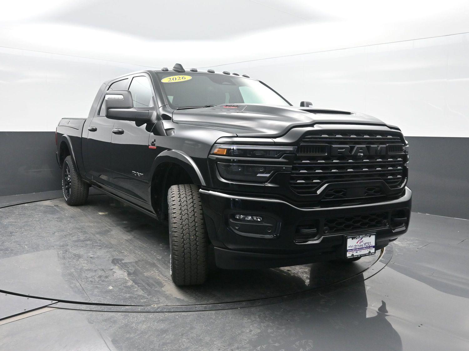 New 2026 Diamond Black Crystal Pearlcoat Ram Limited image 49