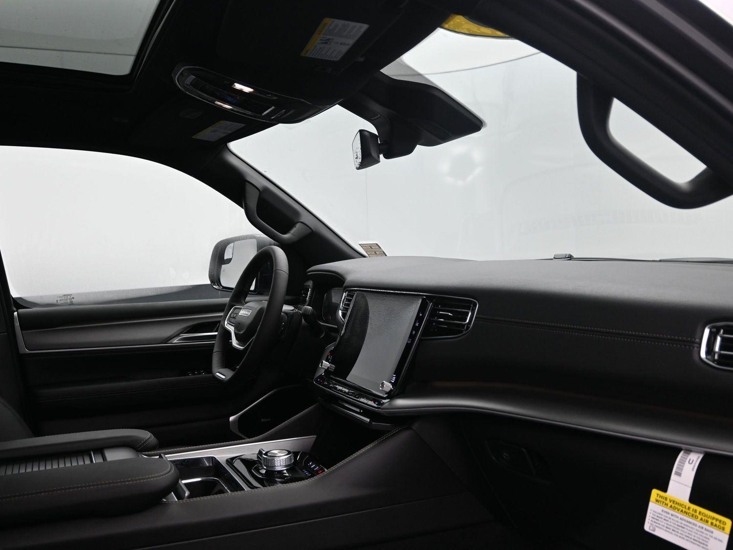 New 2026 Baltic Gray Metallic Clearcoat Jeep Limited Altitude image 11