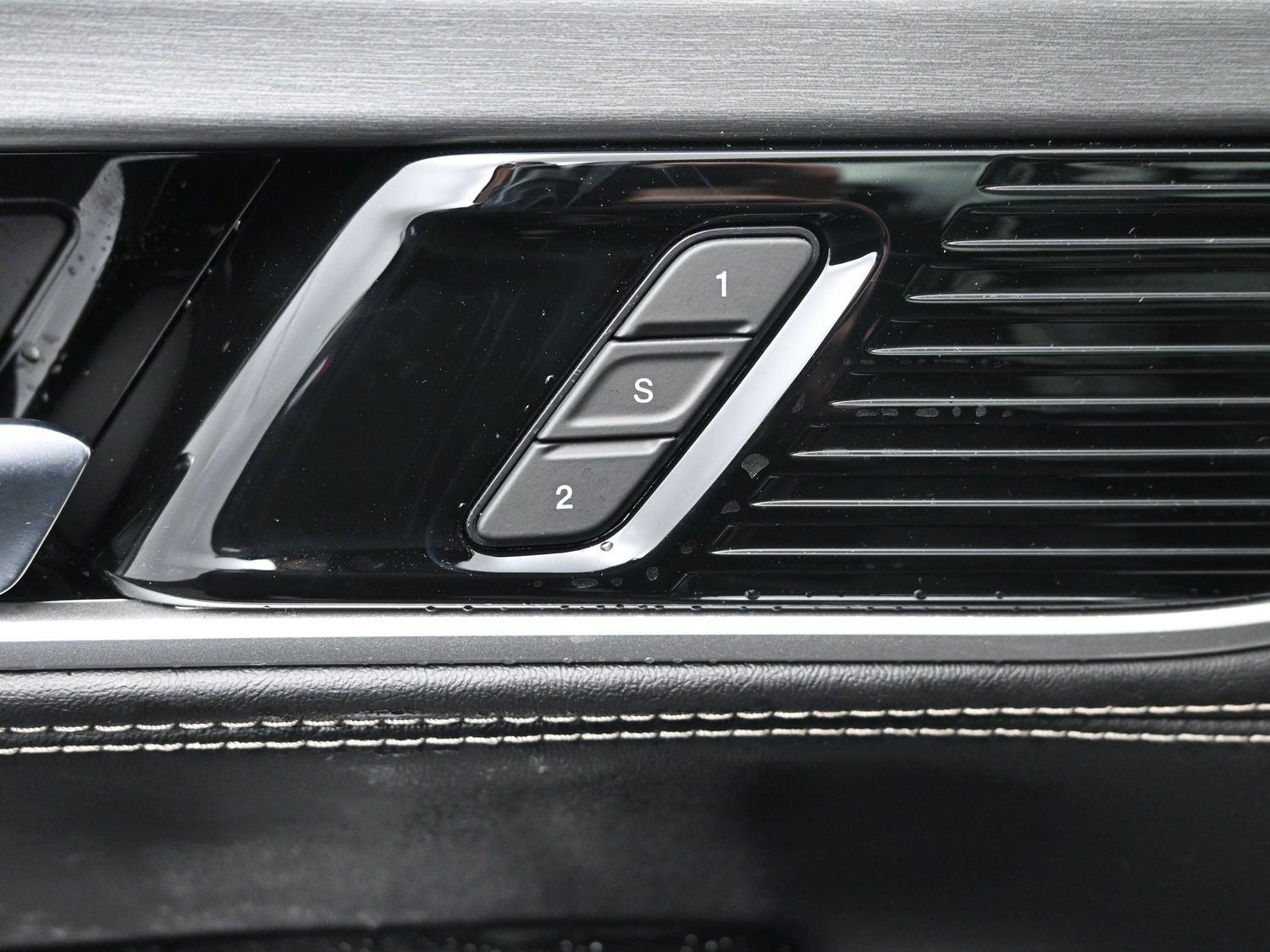 New 2026 Baltic Gray Metallic Clearcoat Jeep Limited Altitude image 18