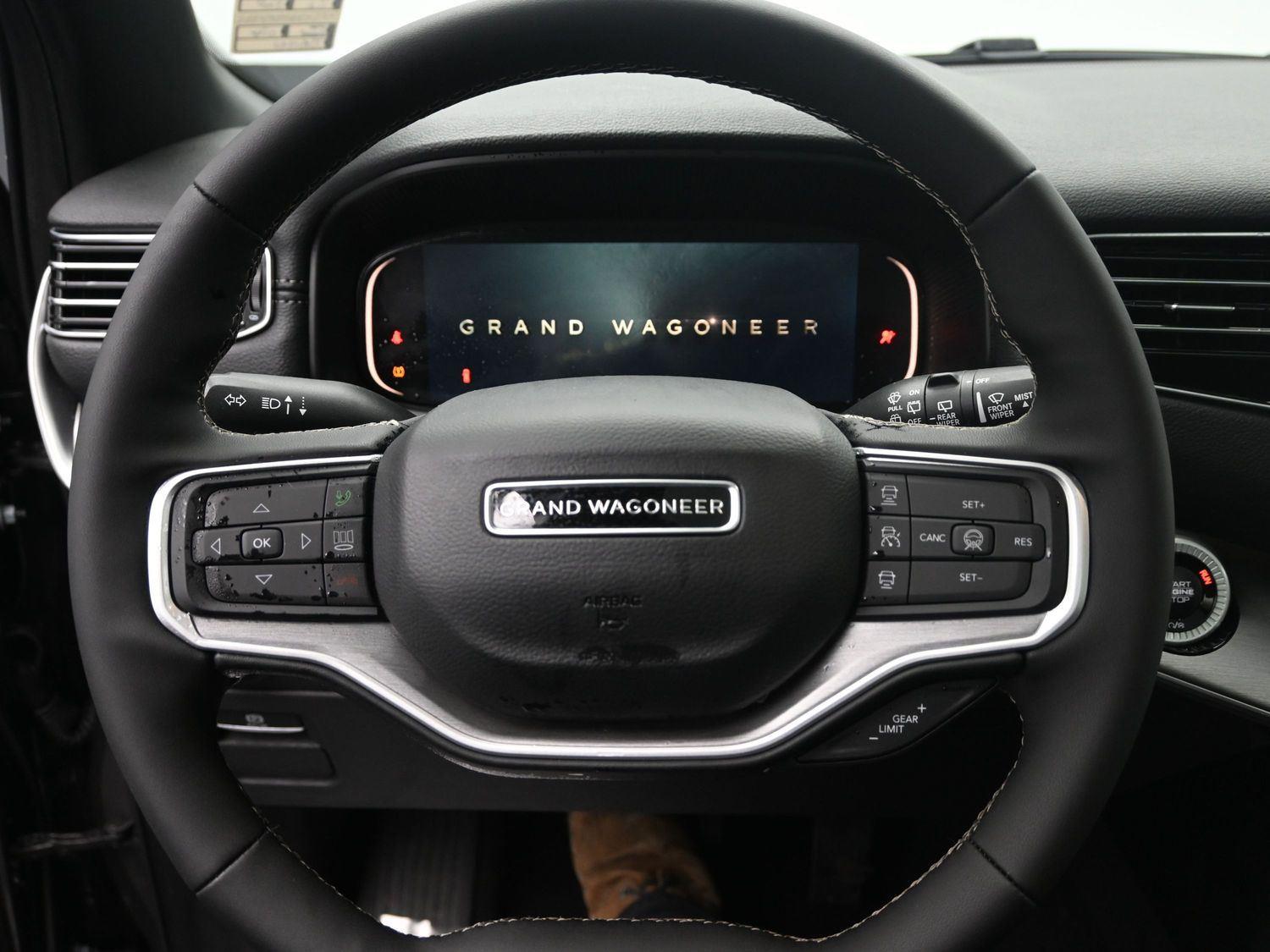 New 2026 Baltic Gray Metallic Clearcoat Jeep Limited Altitude image 21