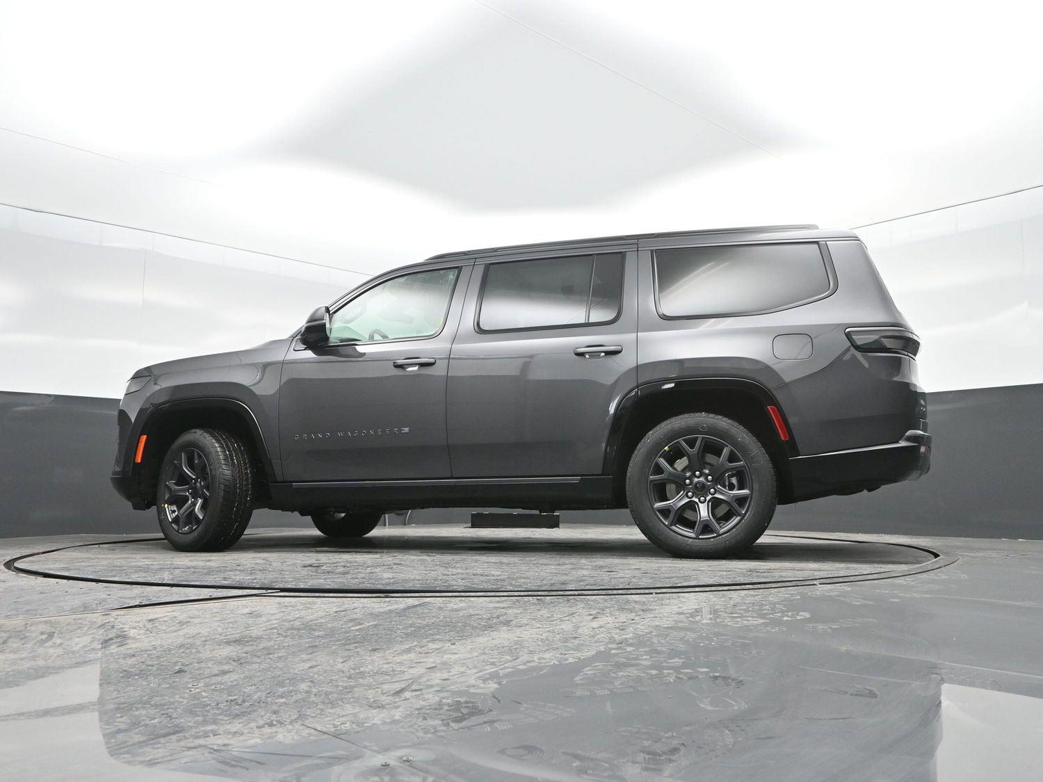 New 2026 Baltic Gray Metallic Clearcoat Jeep Limited Altitude image 34