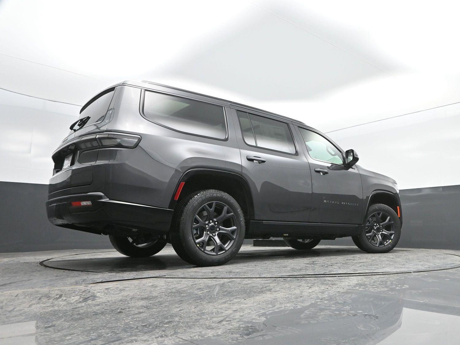 New 2026 Baltic Gray Metallic Clearcoat Jeep Limited Altitude image 35