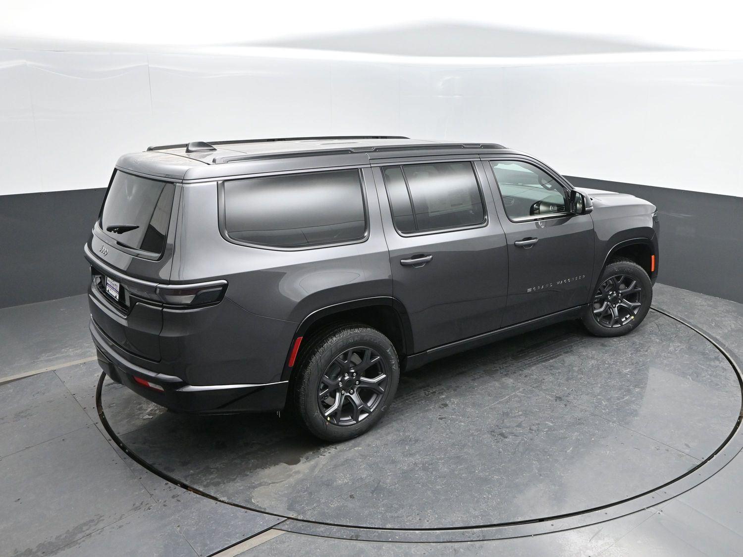 New 2026 Baltic Gray Metallic Clearcoat Jeep Limited Altitude image 39