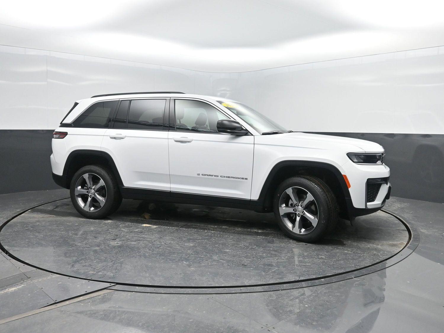 New 2026 Bright White Clearcoat Jeep Limited image 3