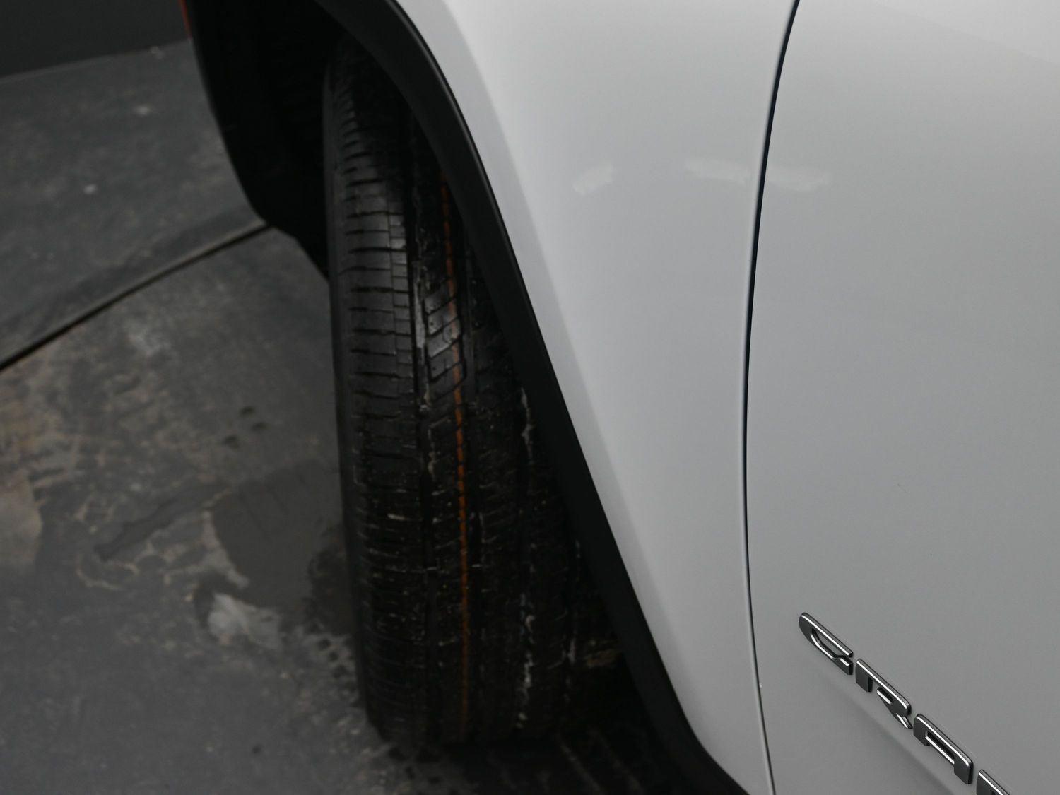 New 2026 Bright White Clearcoat Jeep Limited image 5