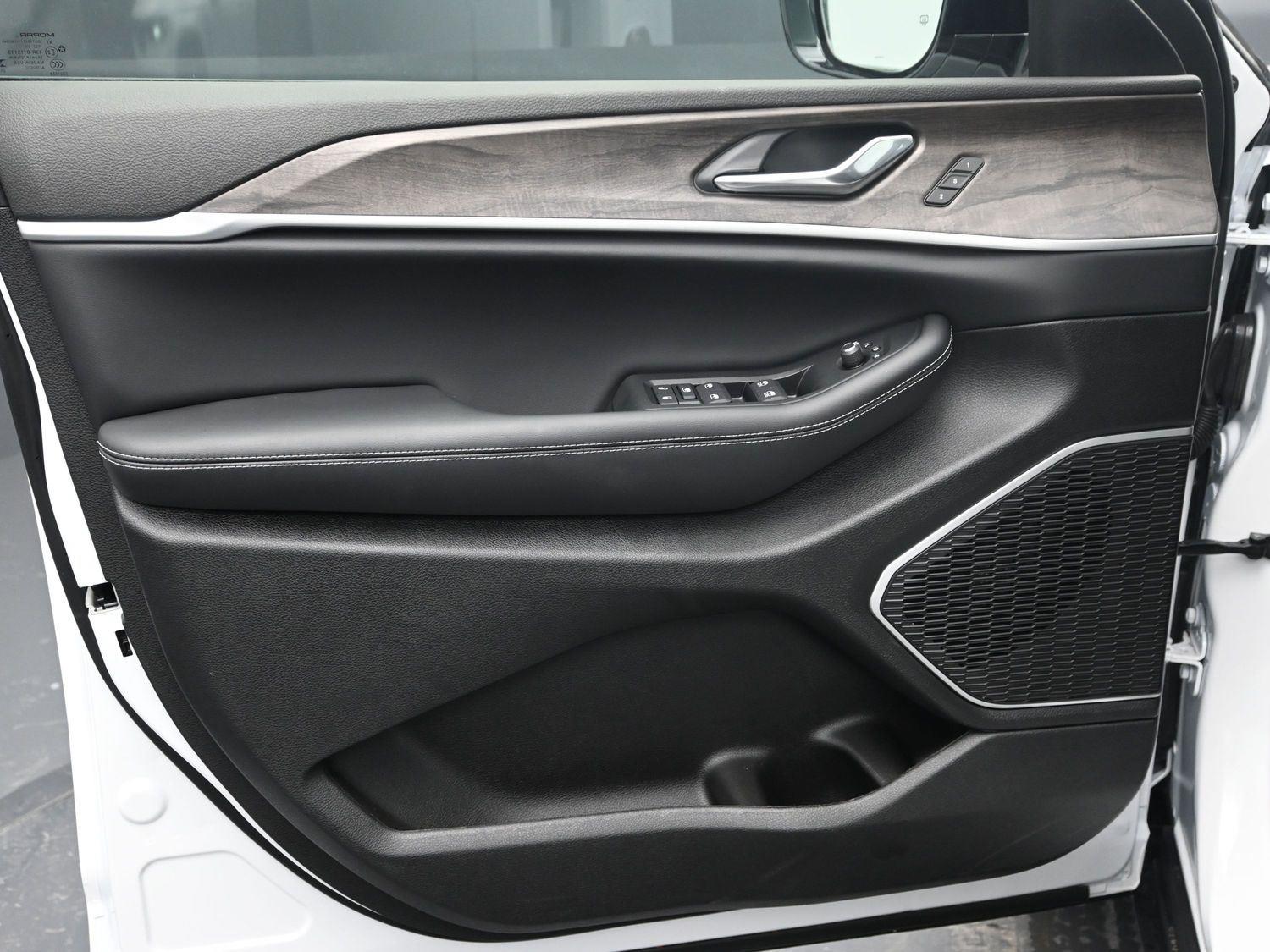 New 2026 Bright White Clearcoat Jeep Limited image 17