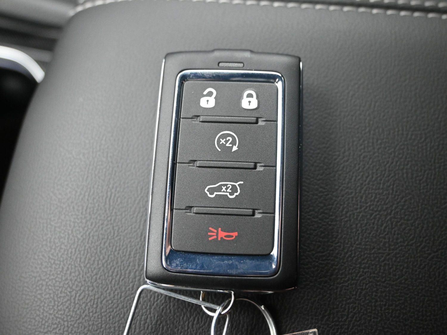 New 2026 Bright White Clearcoat Jeep Limited image 32