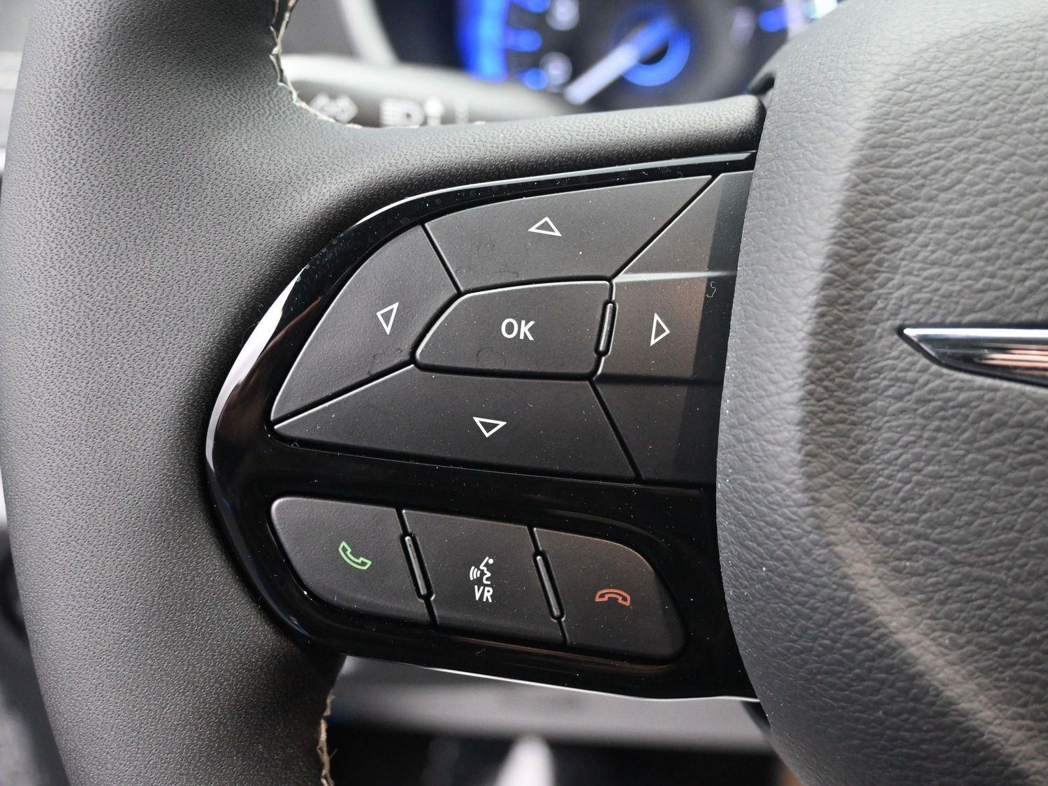 New 2026 Hydro Blue Pearlcoat Chrysler Select image 24