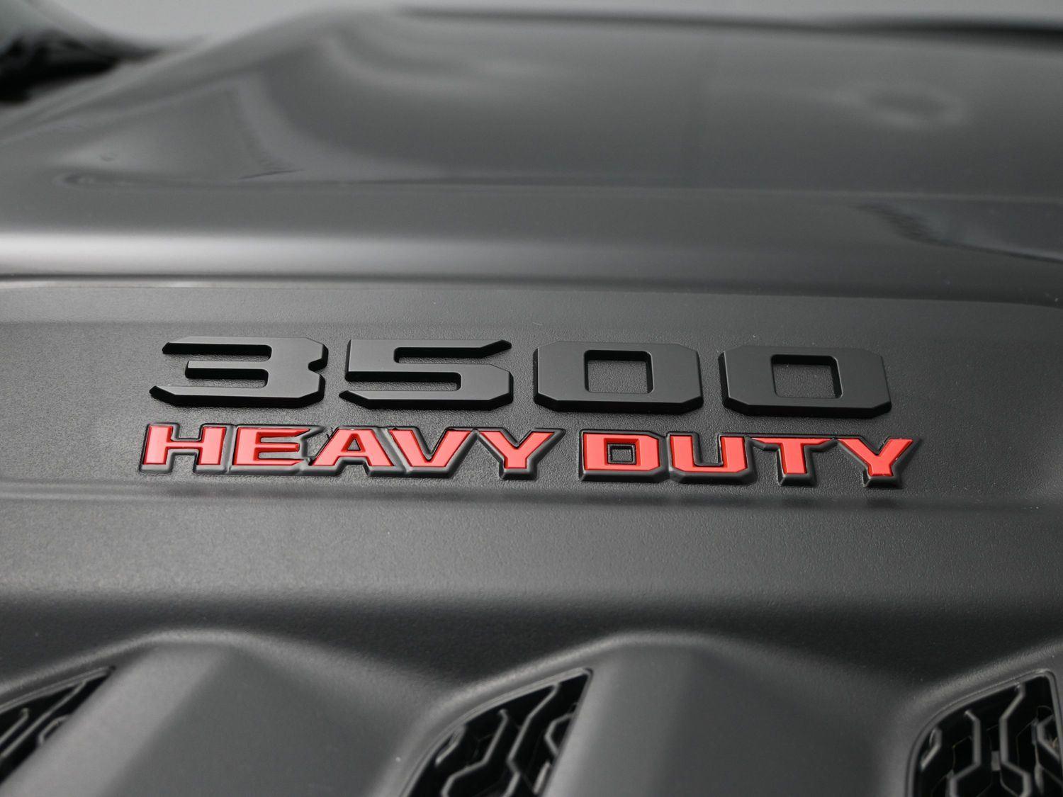 New 2026 Diamond Black Crystal Pearlcoat Ram Laramie image 6