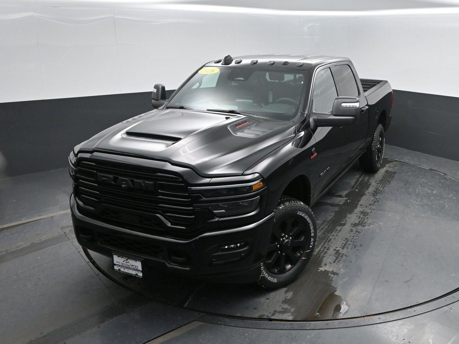 New 2026 Diamond Black Crystal Pearlcoat Ram Laramie image 43