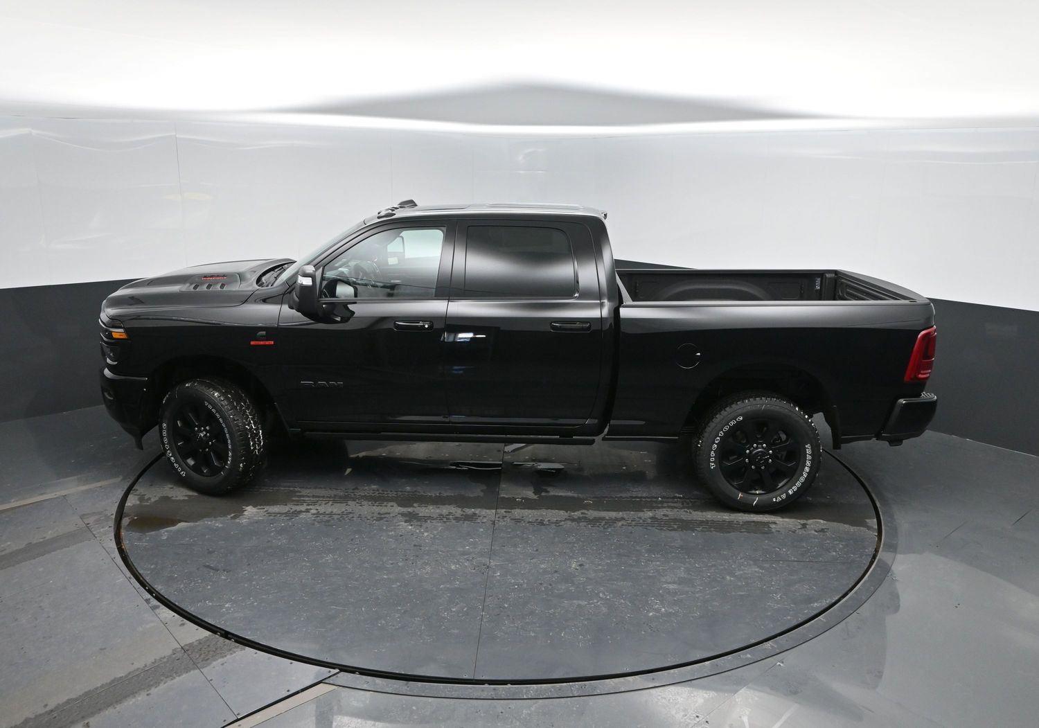 New 2026 Diamond Black Crystal Pearlcoat Ram Laramie image 44