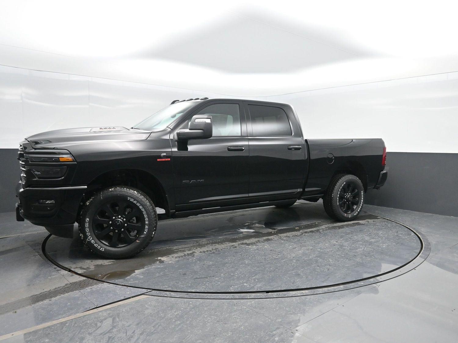 New 2026 Diamond Black Crystal Pearlcoat Ram Laramie image 48