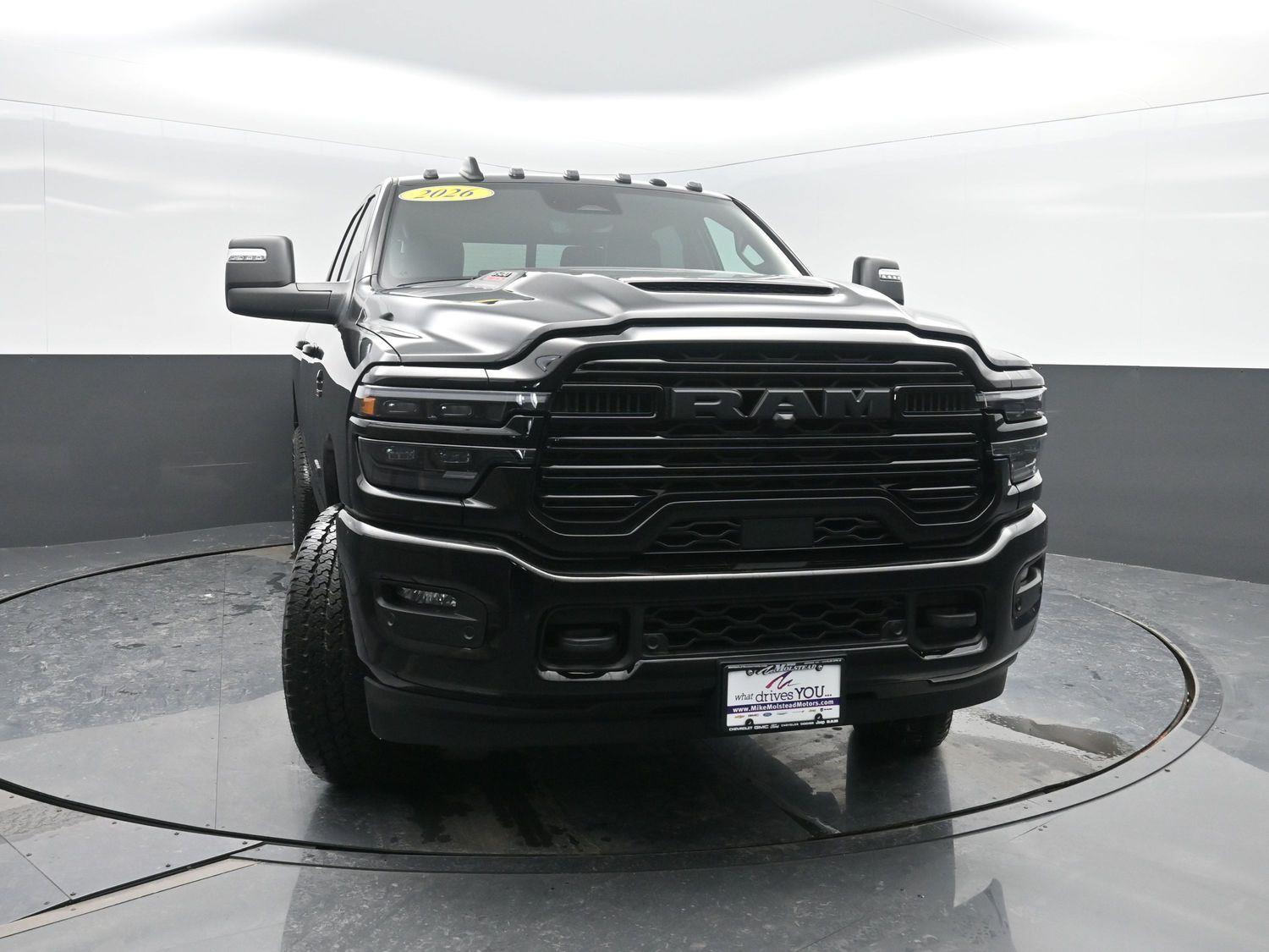 New 2026 Diamond Black Crystal Pearlcoat Ram Laramie image 49