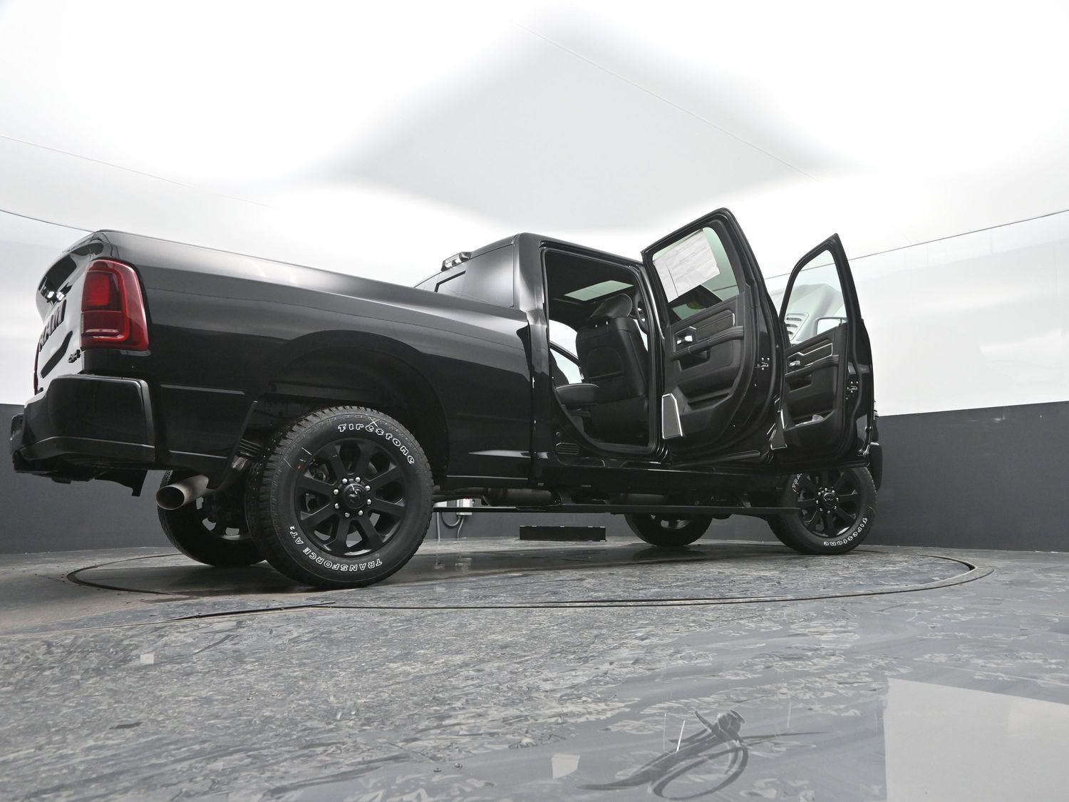 New 2026 Diamond Black Crystal Pearlcoat Ram Laramie image 56