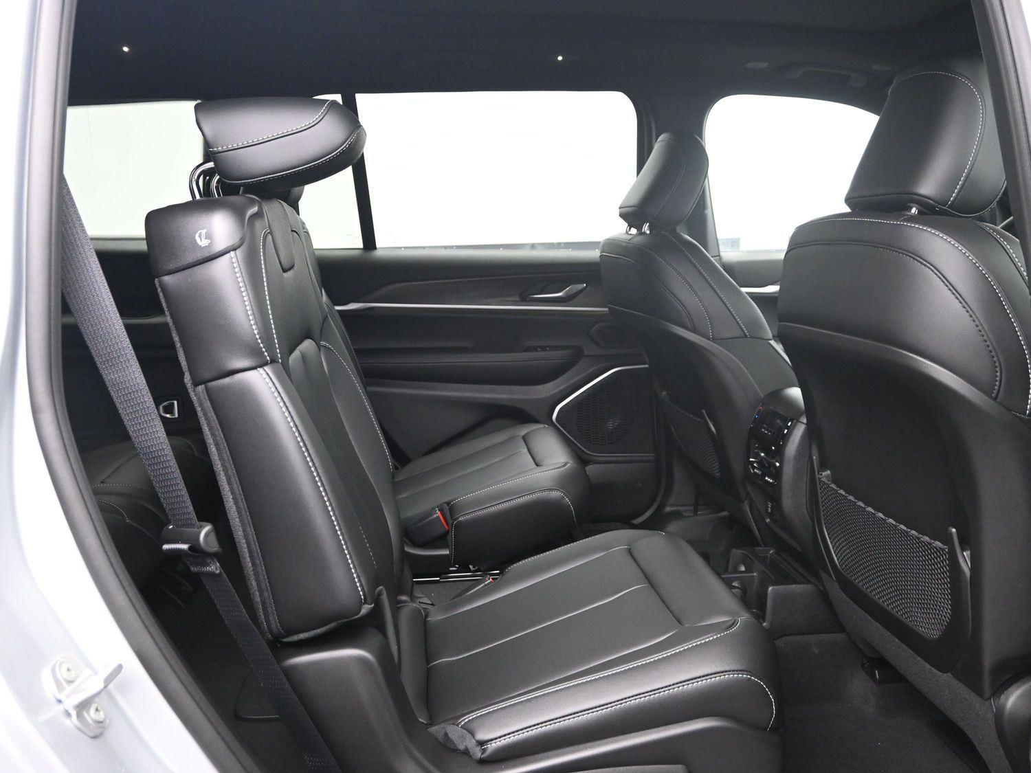 New 2026 Silver Zynith Jeep Limited image 11