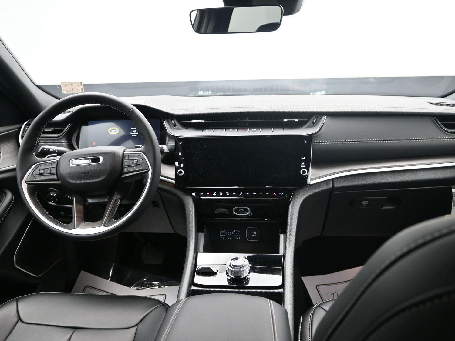 New 2026 Silver Zynith Jeep Limited image 12