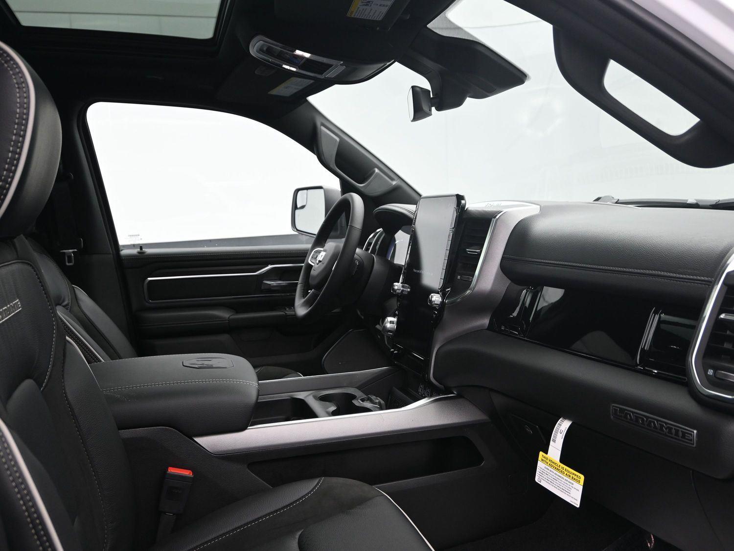 New 2026 Ivory White Tri-Coat Pearlcoat Ram Laramie image 13