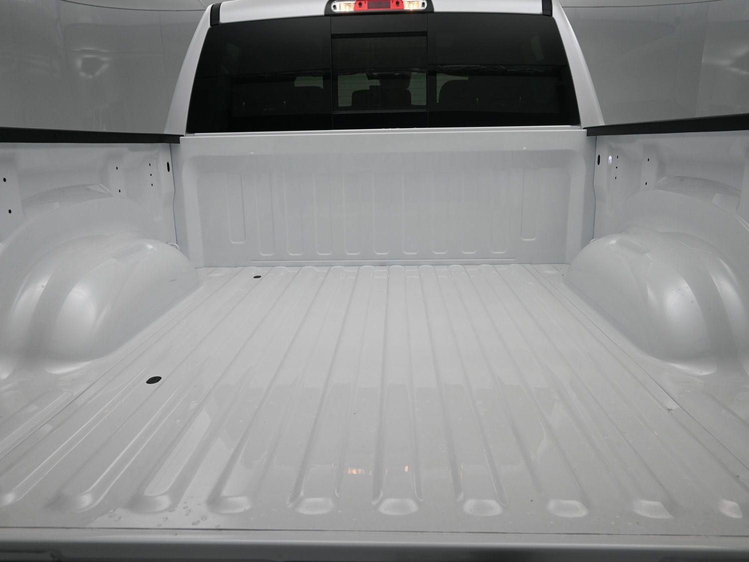 New 2026 Ivory White Tri-Coat Pearlcoat Ram Laramie image 19