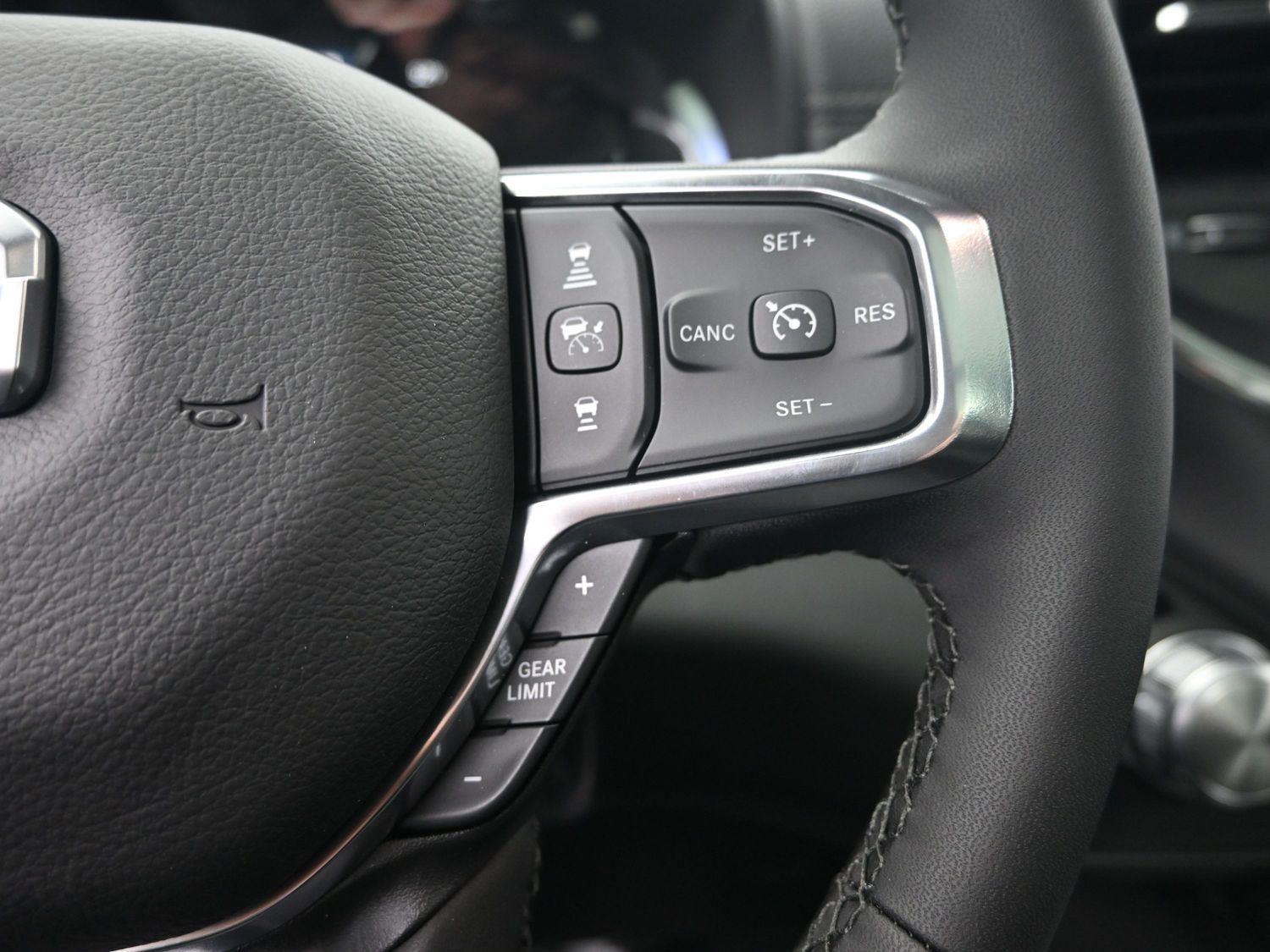 New 2026 Ivory White Tri-Coat Pearlcoat Ram Laramie image 27