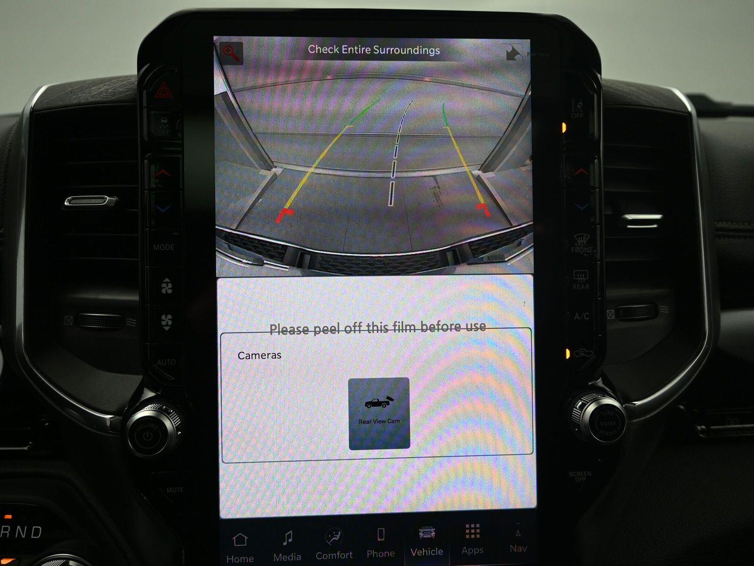 New 2026 Ivory White Tri-Coat Pearlcoat Ram Laramie image 31