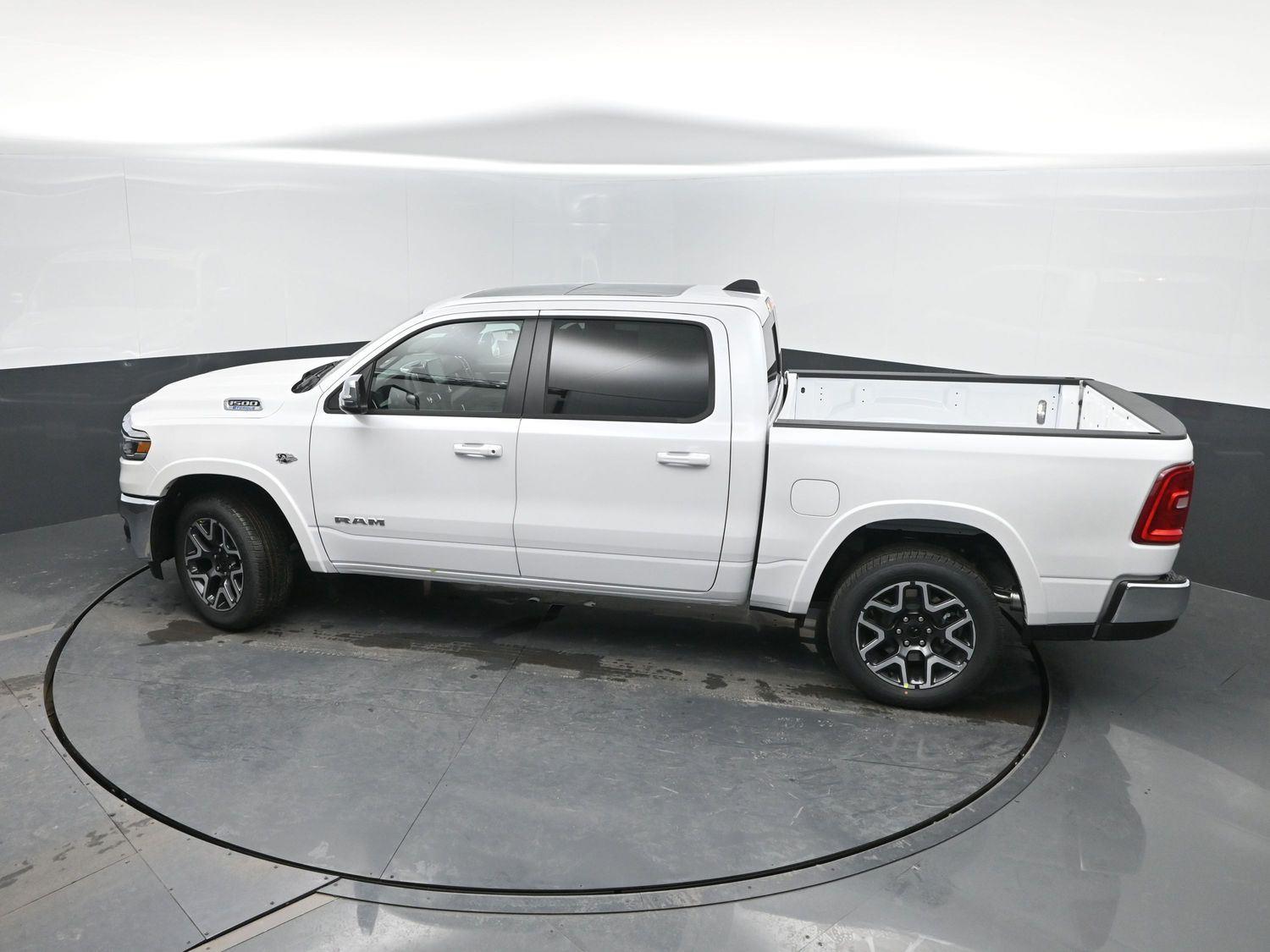 New 2026 Ivory White Tri-Coat Pearlcoat Ram Laramie image 42