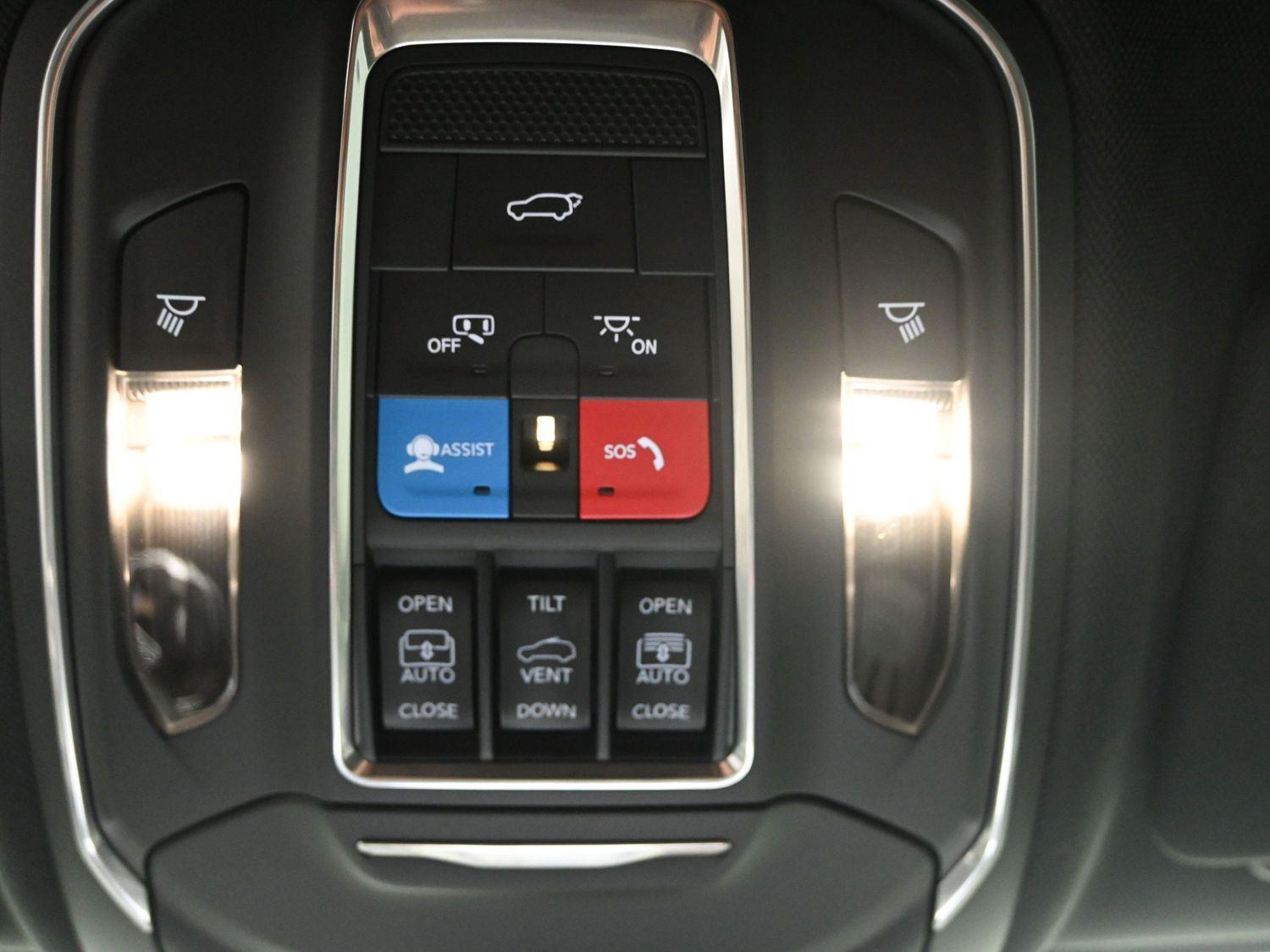 New 2026 Silver Zynith Jeep Limited image 32