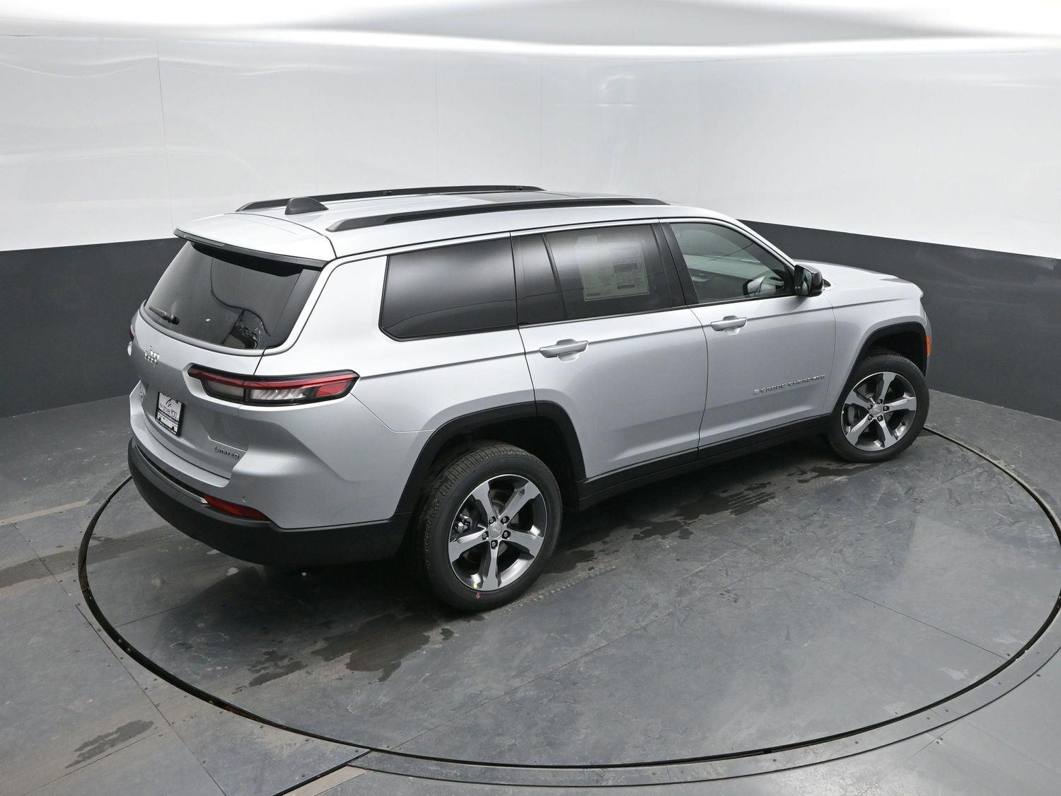 New 2026 Silver Zynith Jeep Limited image 41