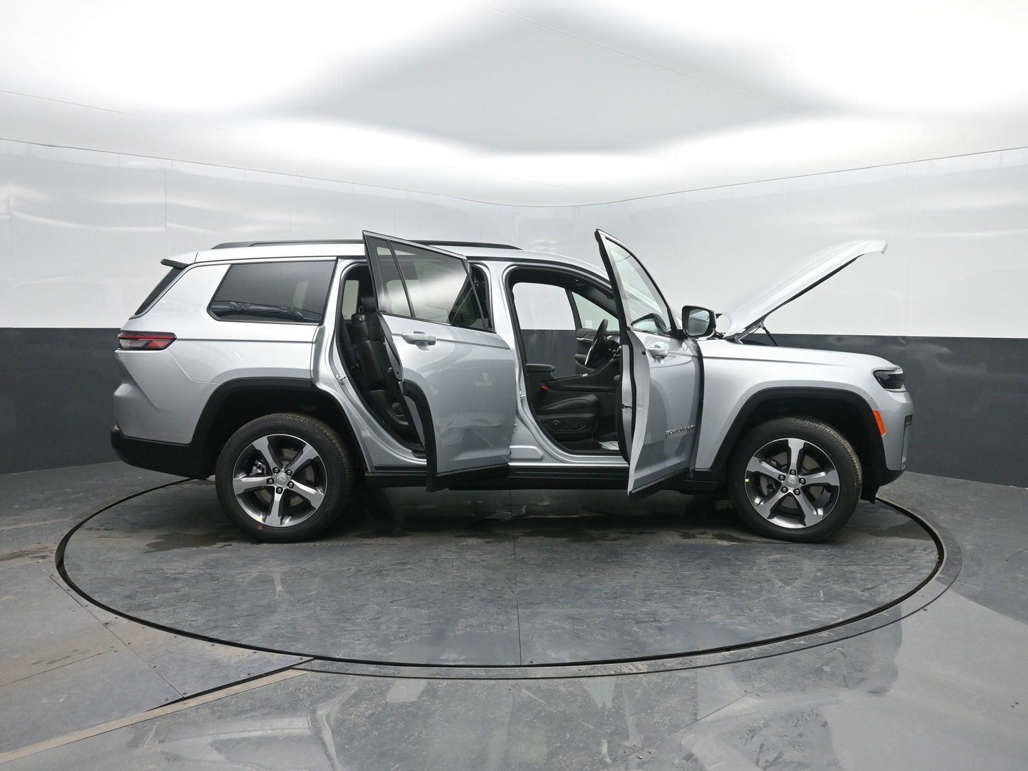 New 2026 Silver Zynith Jeep Limited image 50