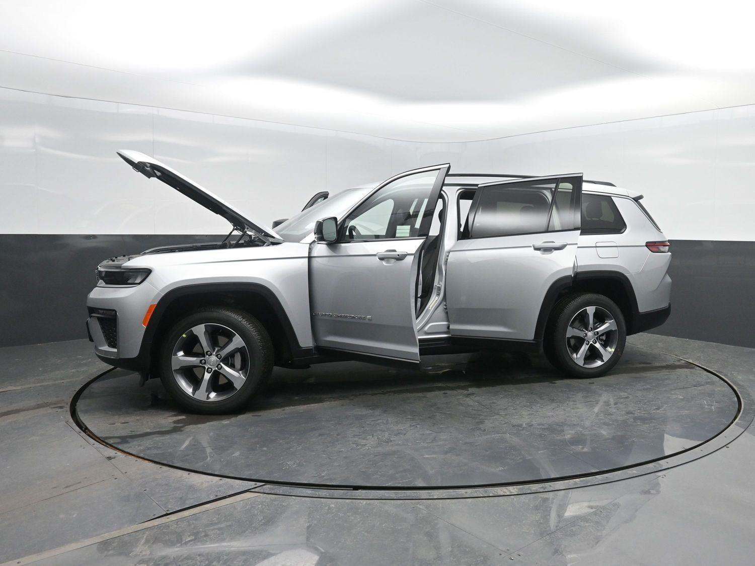 New 2026 Silver Zynith Jeep Limited image 51