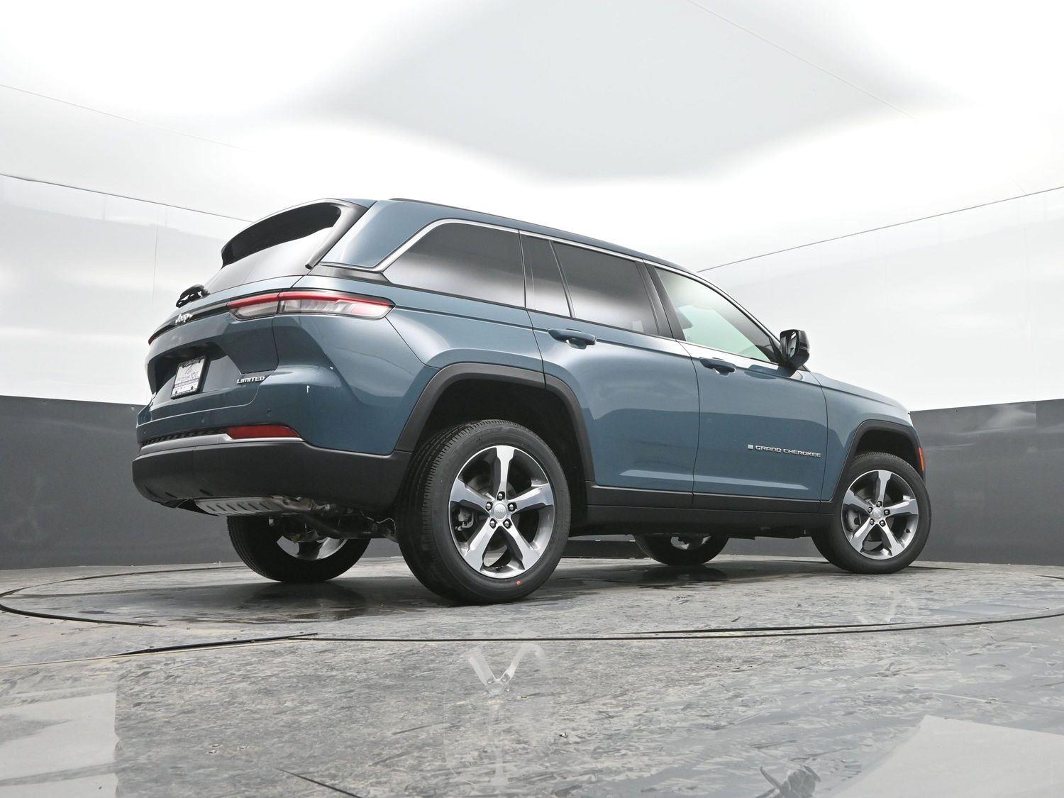 New 2026 Steel Blue Jeep Limited image 34