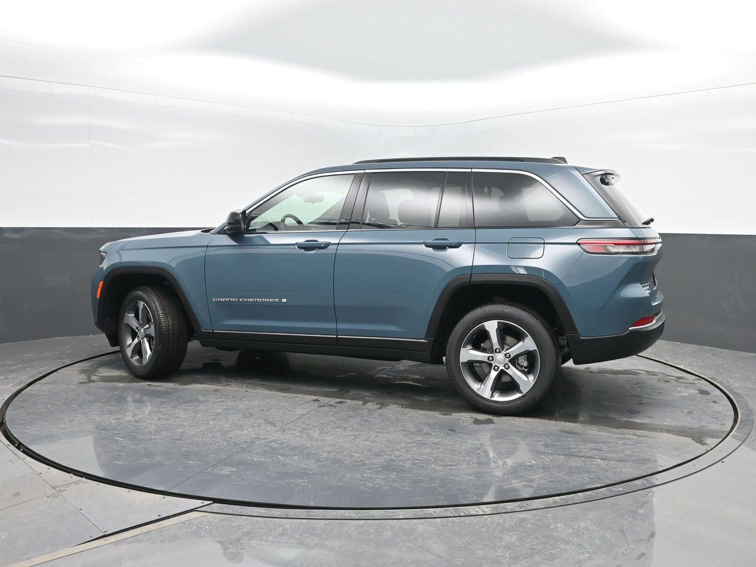 New 2026 Steel Blue Jeep Limited image 40