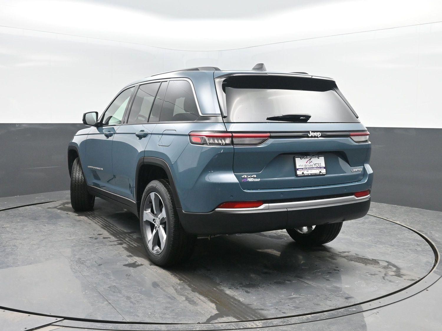 New 2026 Steel Blue Jeep Limited image 44