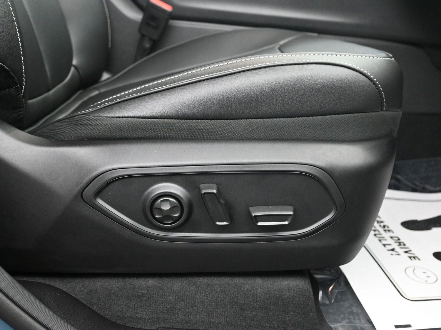 New 2026 Steel Blue Jeep Limited image 7