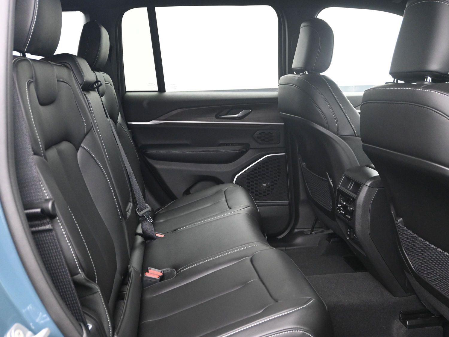 New 2026 Steel Blue Jeep Limited image 10