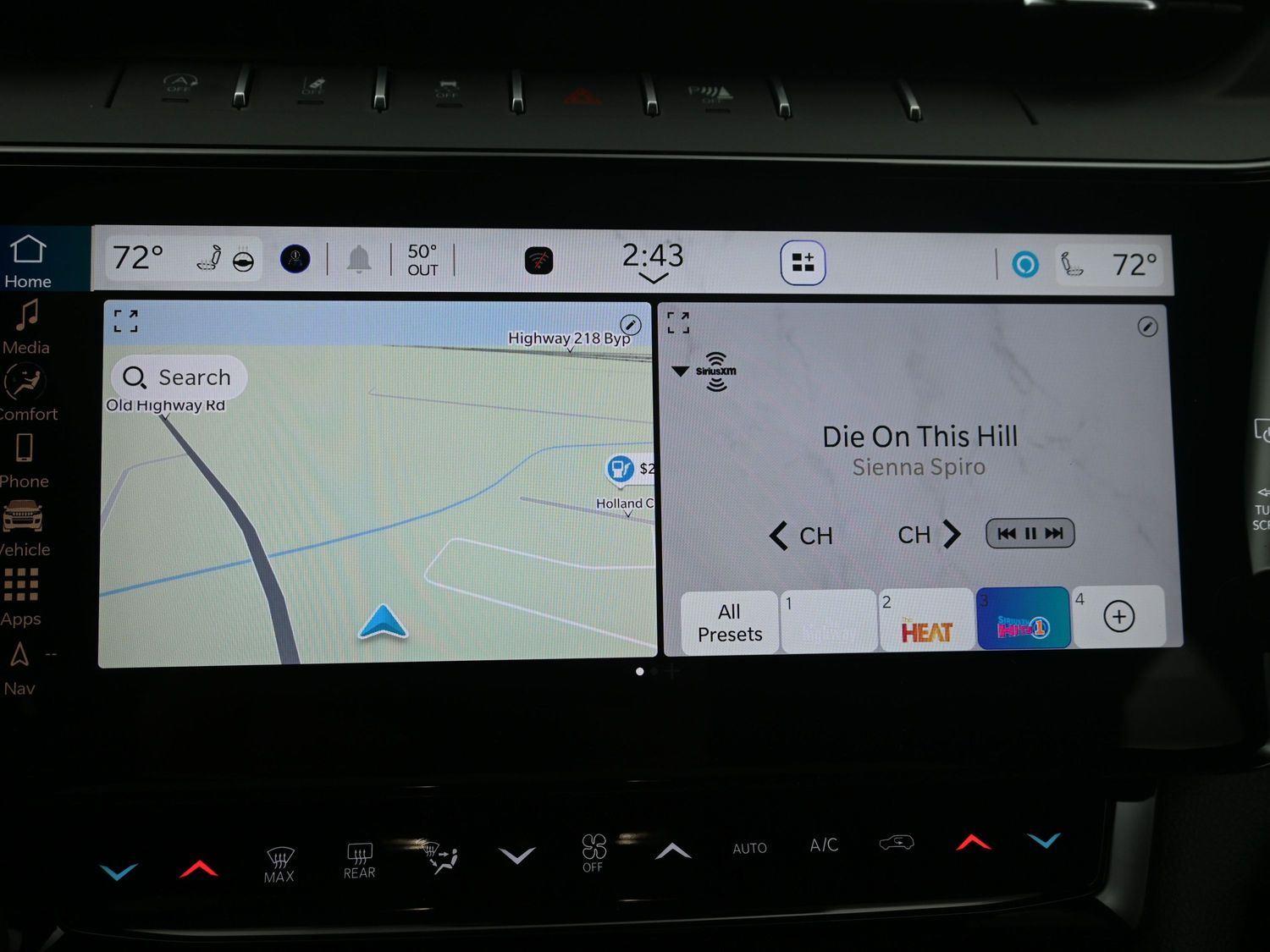 New 2026 Diamond Black Crystal Pearlcoat Jeep Laredo Altitude image 23