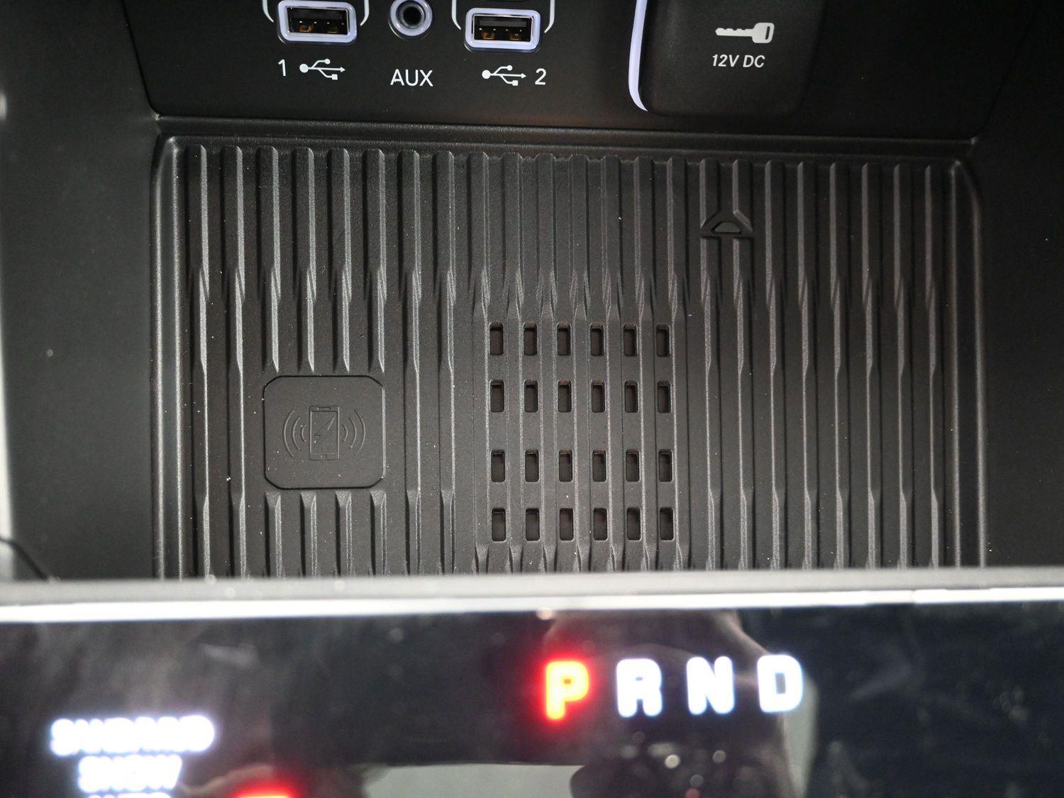 New 2026 Bright White Clearcoat Jeep Laredo Altitude image 27